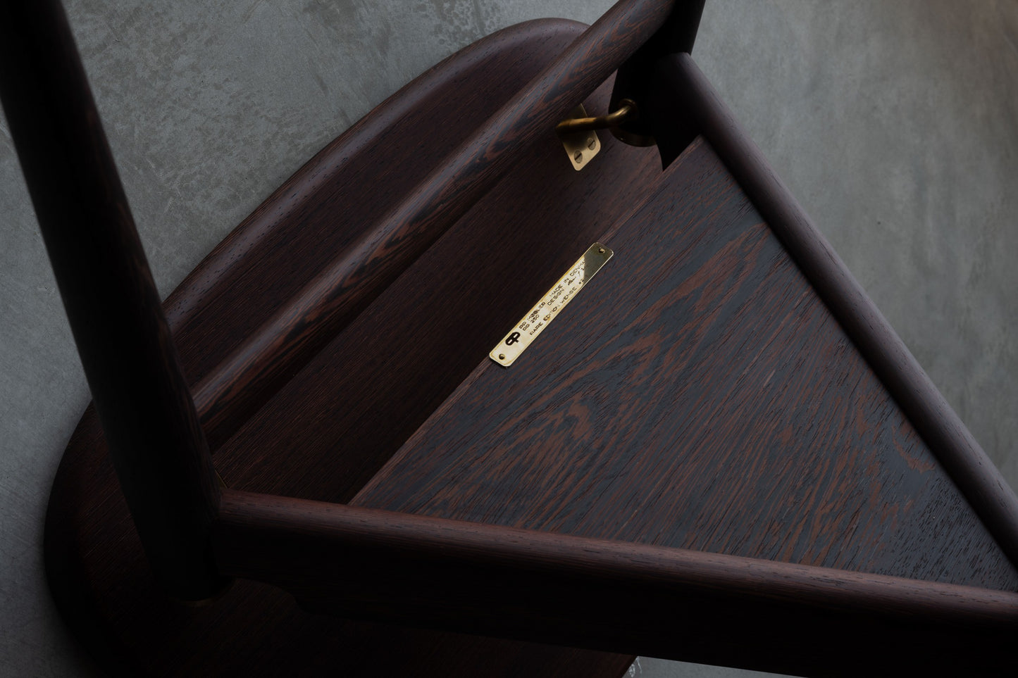 pp250 | Valet Chair - Rare Edition