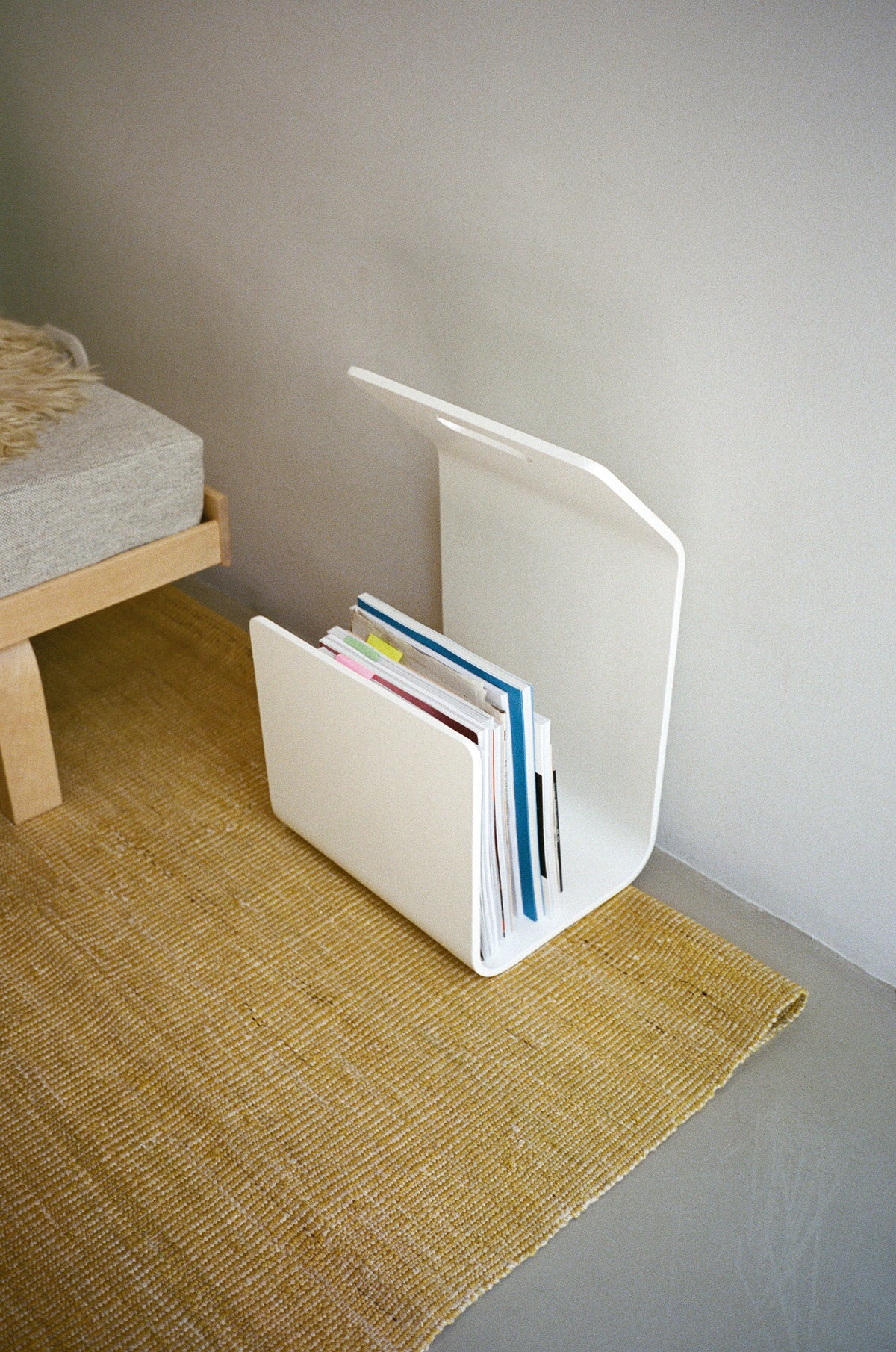 Kanto Magazine Rack PN001 - Japan Collection