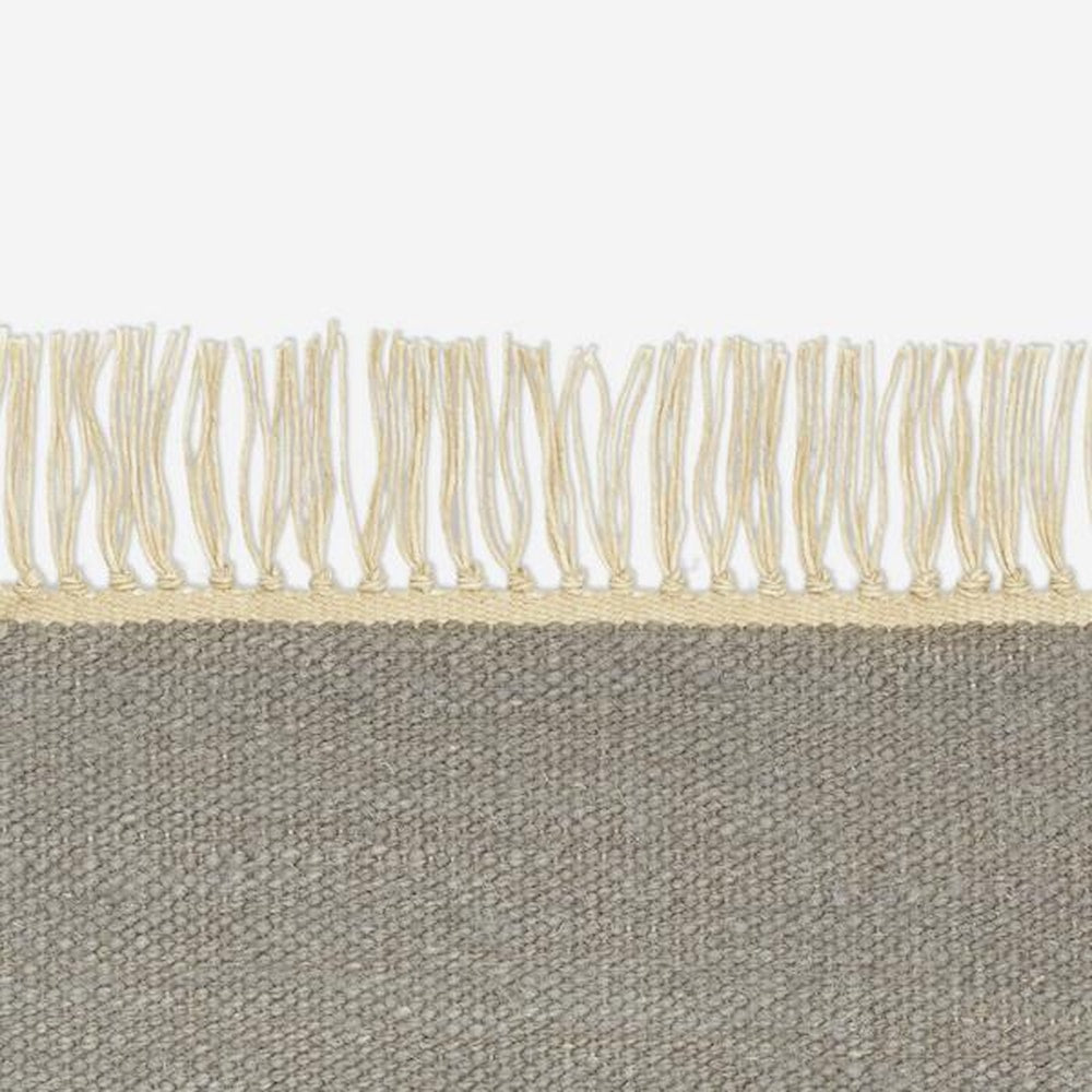 Vintage Naturally Coloured Fringes 7709