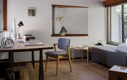 Domus Chair - 布/革張り
