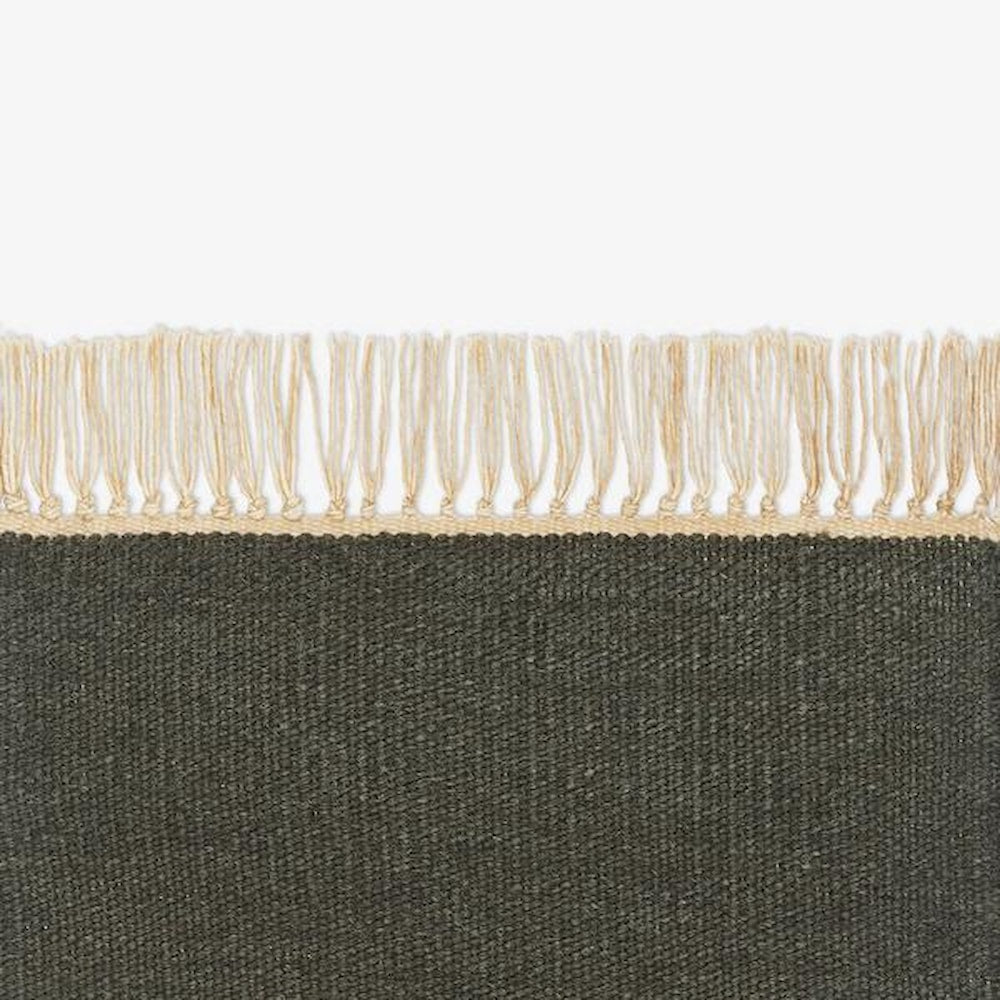Vintage Naturally Coloured Fringes 7736