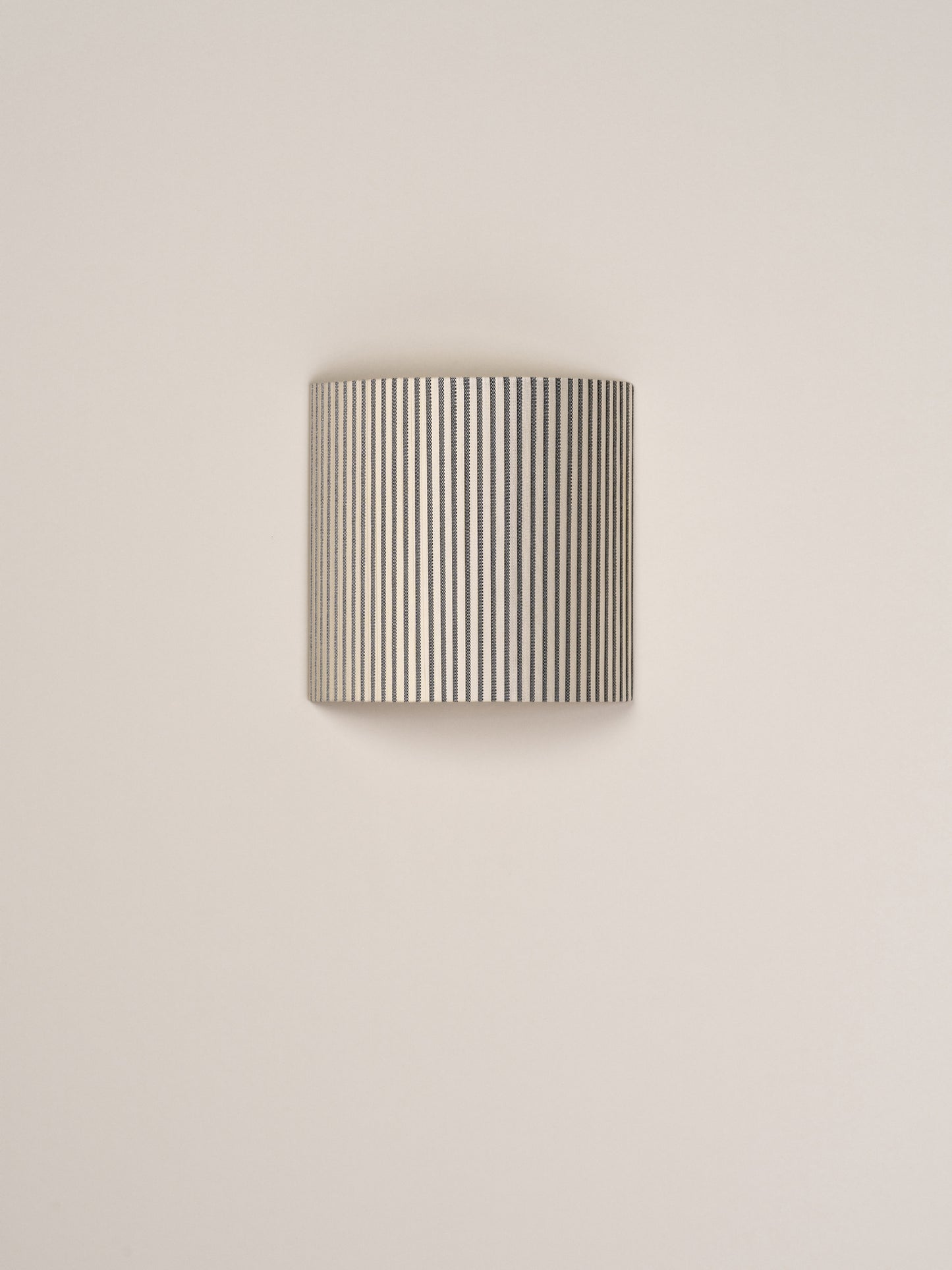 COMODIN SQUARE by Santa&Cole