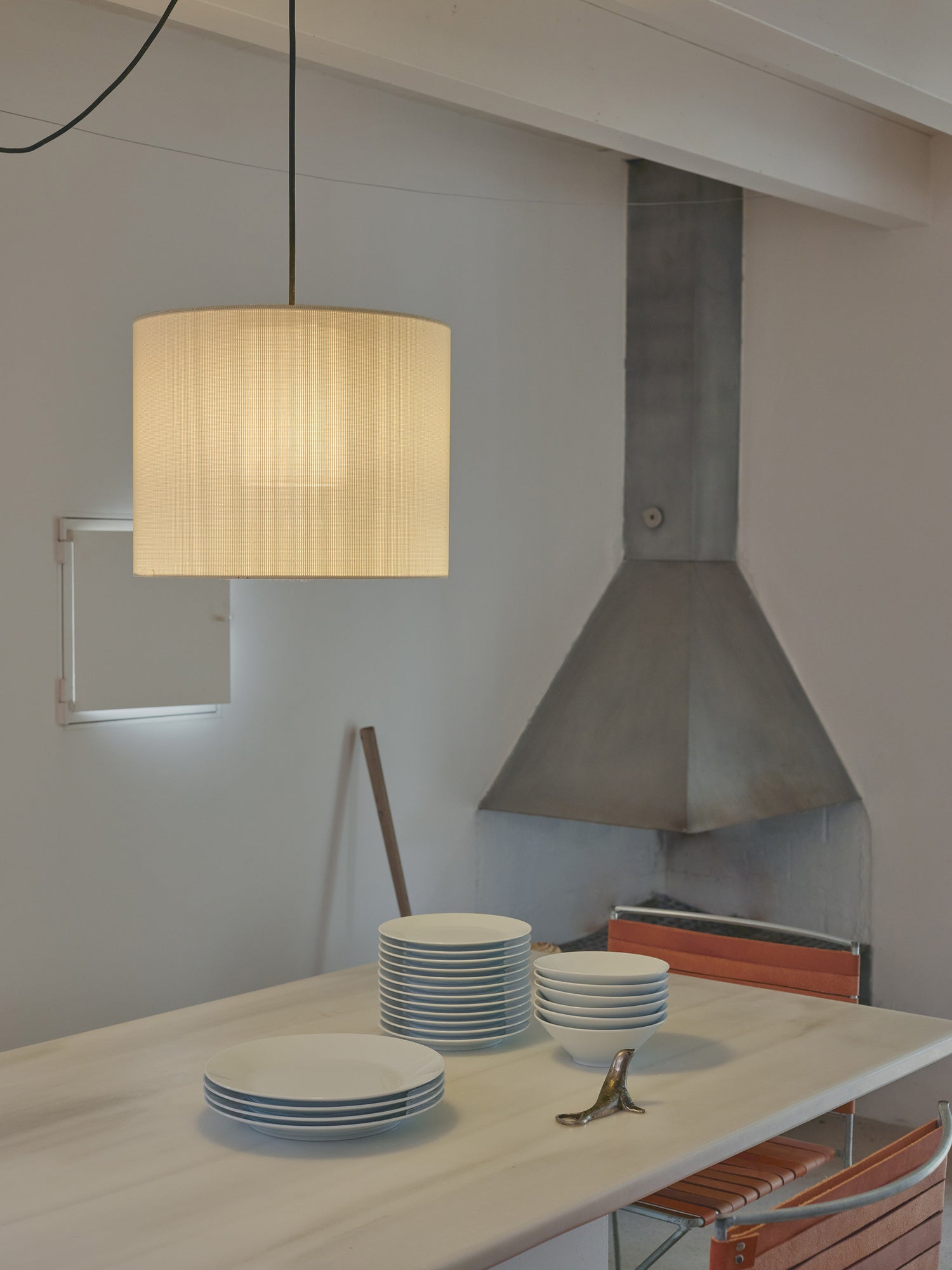 MOARE LIVIANA S by Santa&Cole