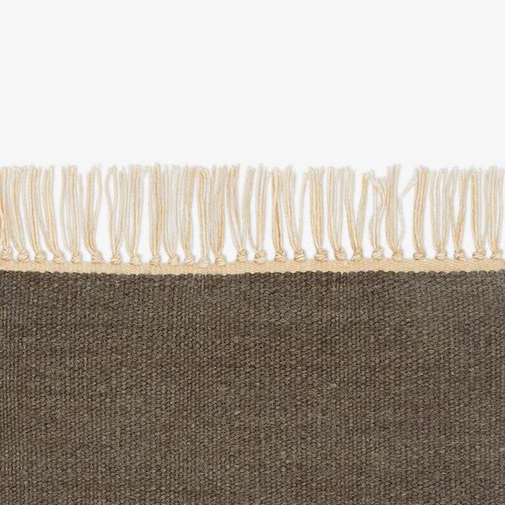 Vintage Naturally Coloured Fringes 7726