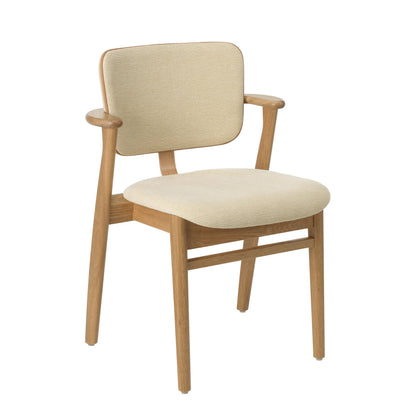 Domus Chair - 布/革張り