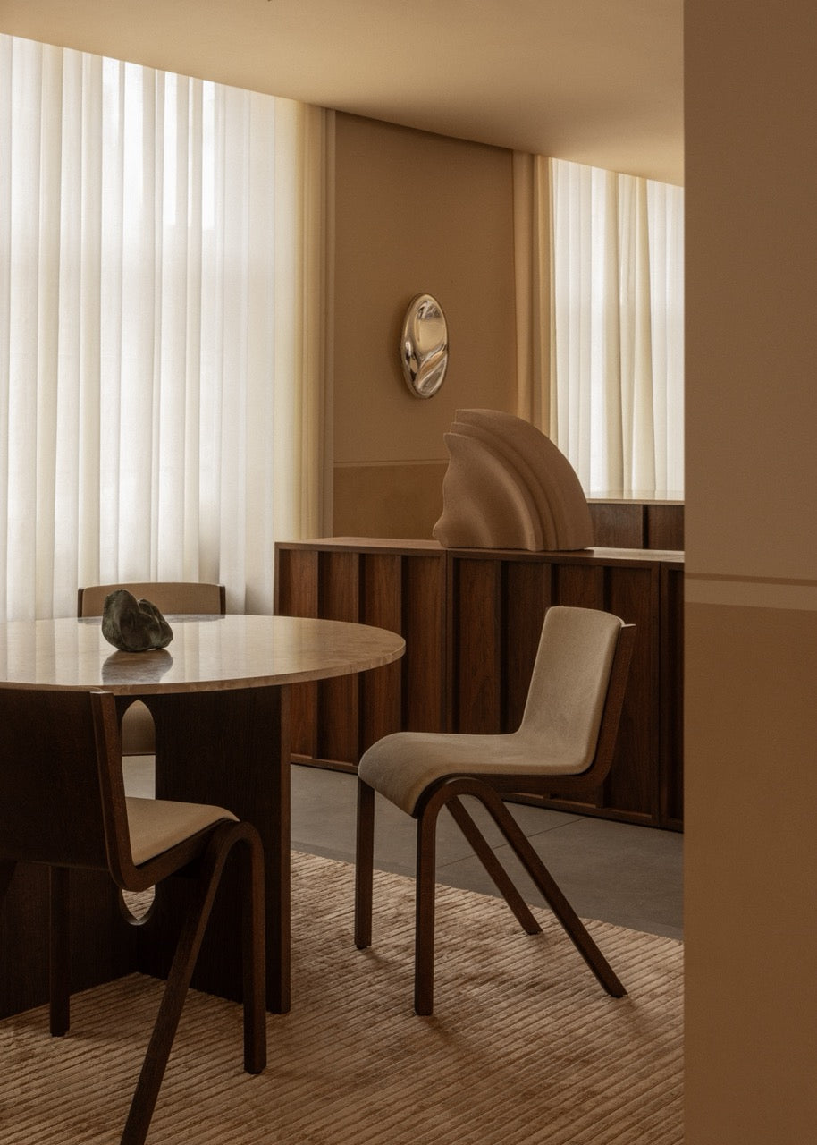 Androgyne Dining Table