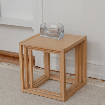 BM375 Nesting Tables 設置イメージ