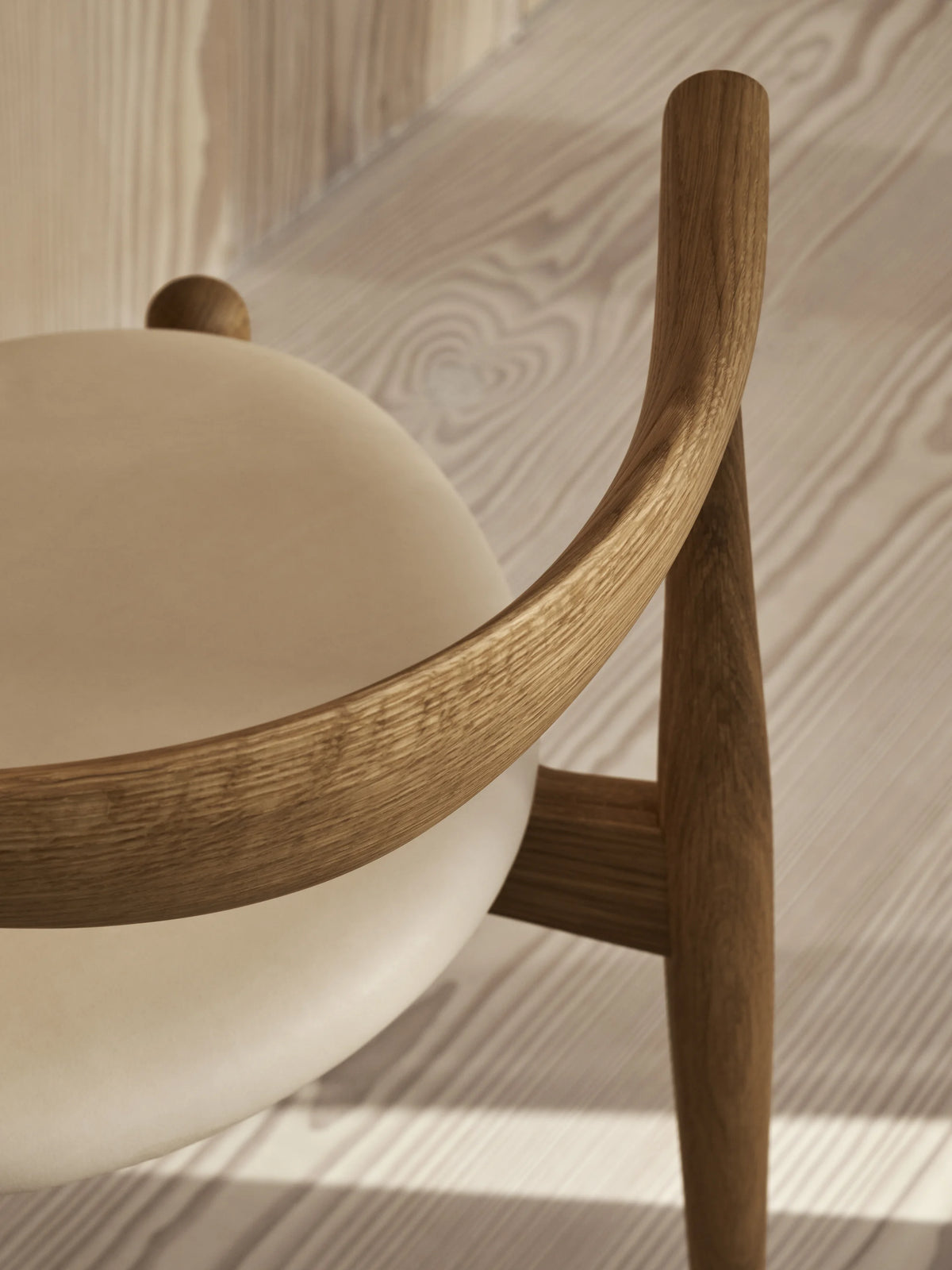 CH20 エルボーチェア Japan Collection｜Hans J. Wegner / Carl Hansen & Søn