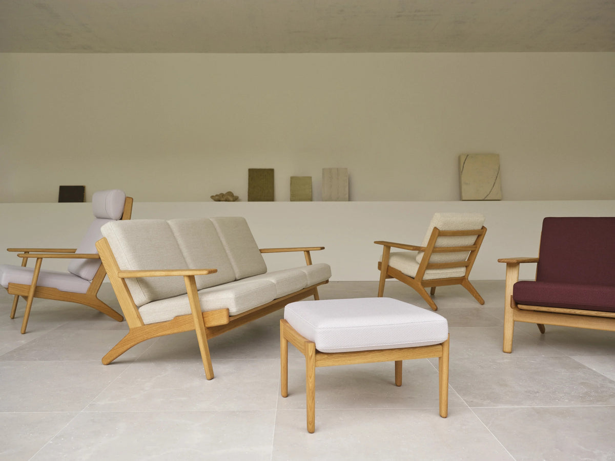 CH292 Sofa - lifestyle