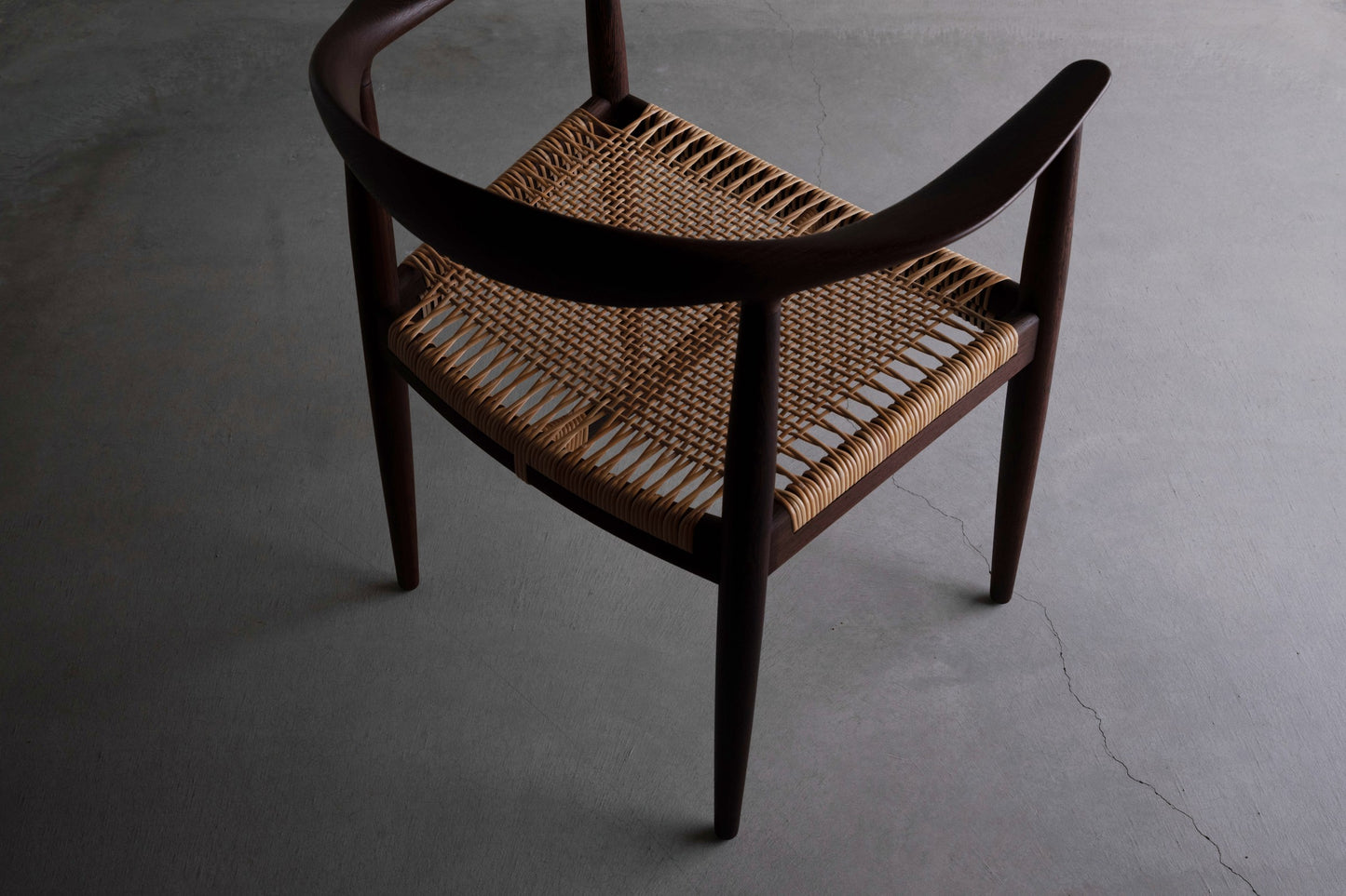 pp501 | Round Chair - Rare Edition 2026