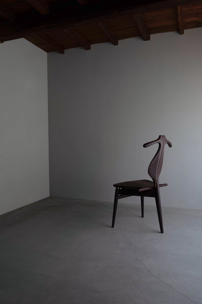 pp250 | Valet Chair - Rare Edition