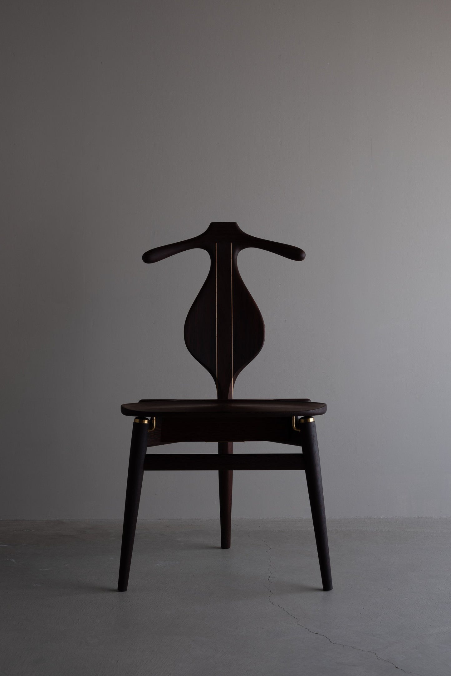 pp250 | Valet Chair - Rare Edition