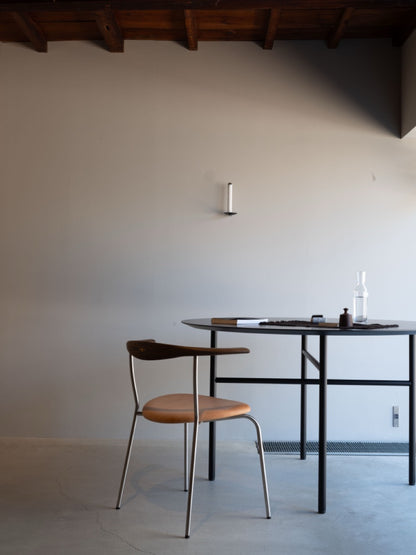 Snaregade Dining Table - Round