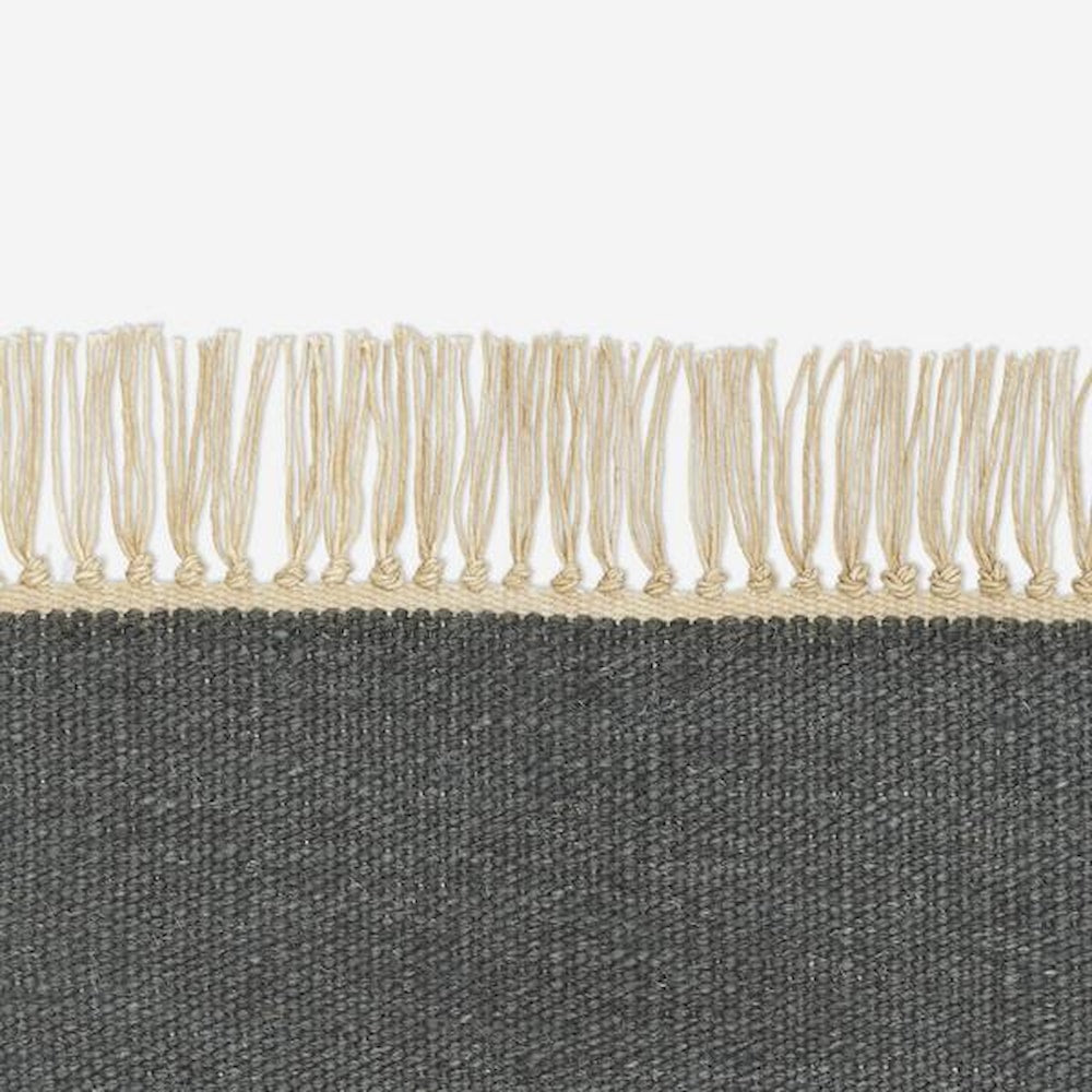 Vintage Naturally Coloured Fringes 7733
