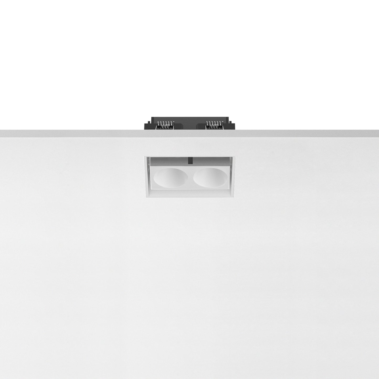 Light Shadow ADJ No Trim 2L White/White