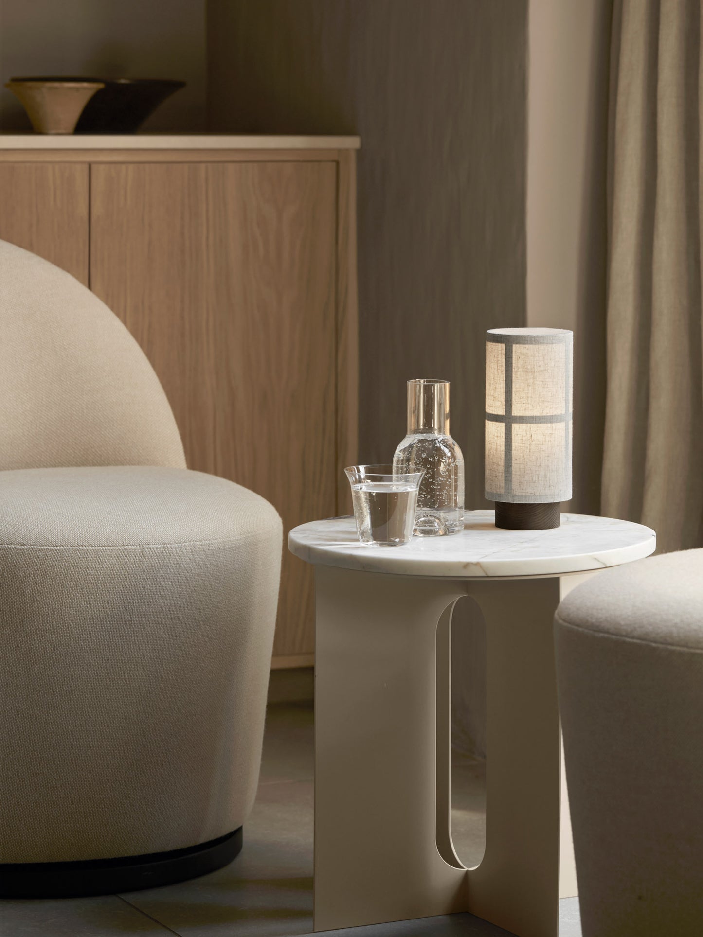 Hashira Table Lamp Portable
