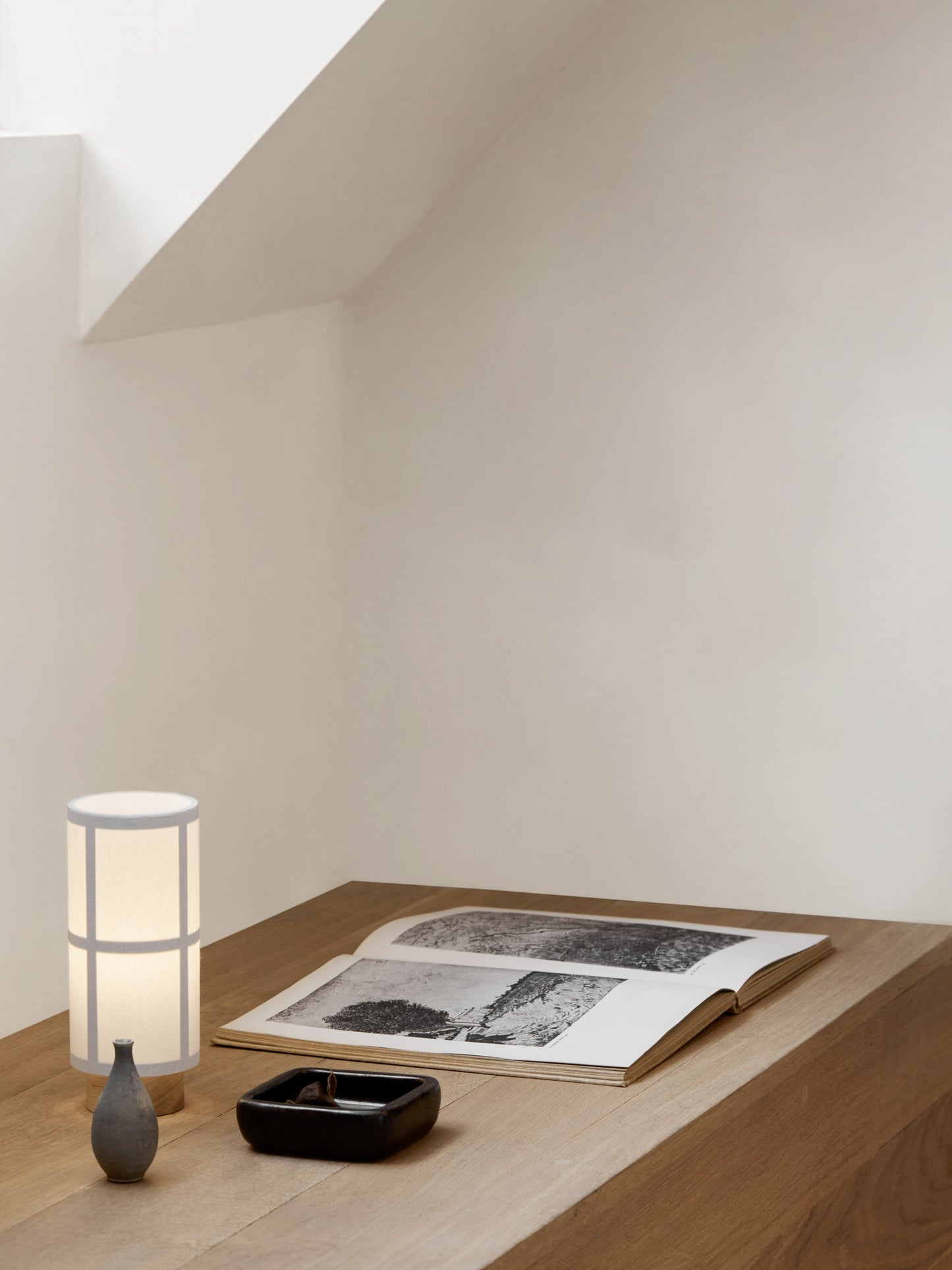 Hashira Table Lamp Portable