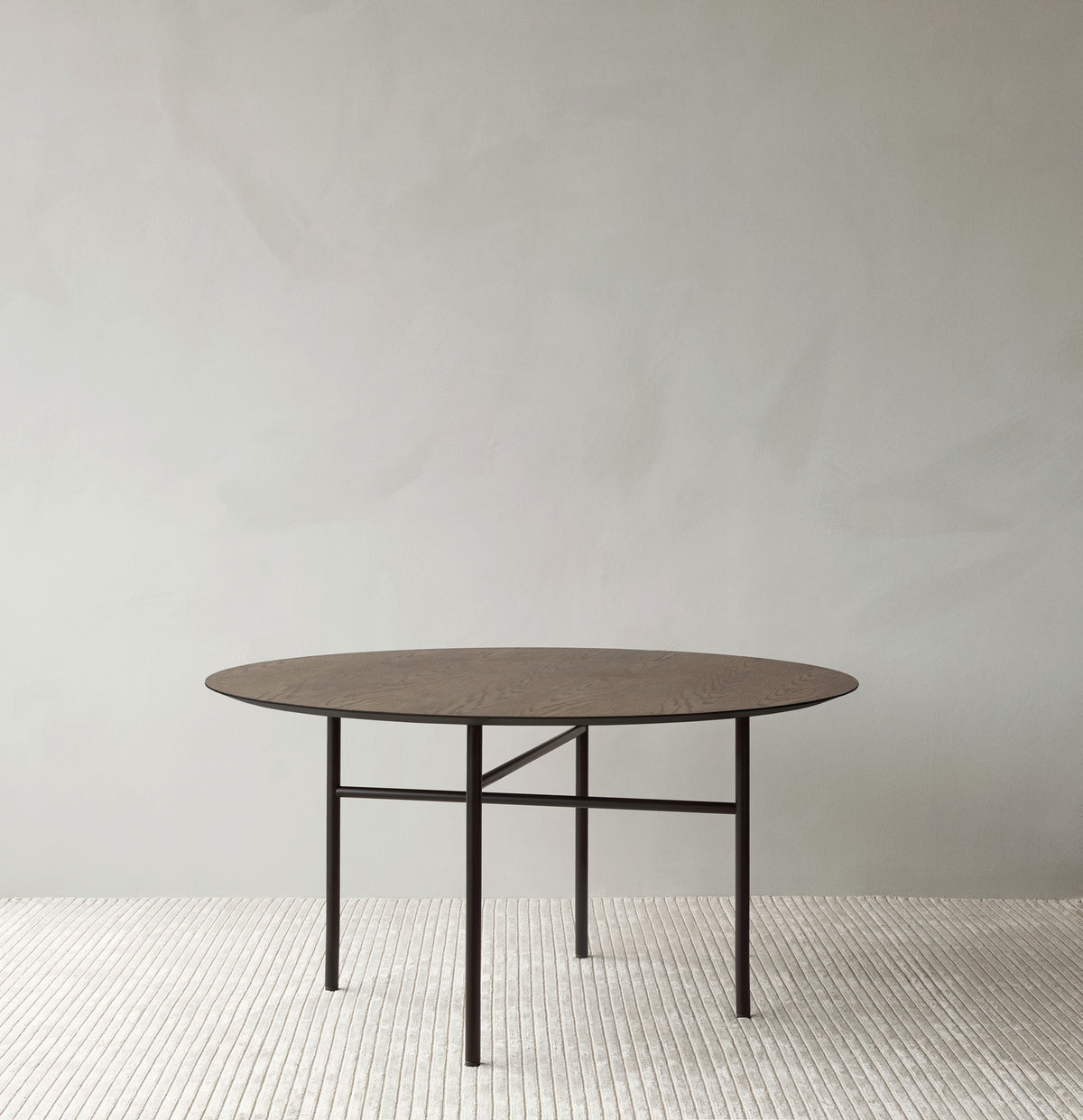 Snaregade Dining Table - Round