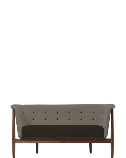 ND52-2 Vita Sofa / Walnut oil / Hallingdal 65 Body 270 / Seat & Buttons 370 - fitted (W1250px centred x750) / floor baseline y1874