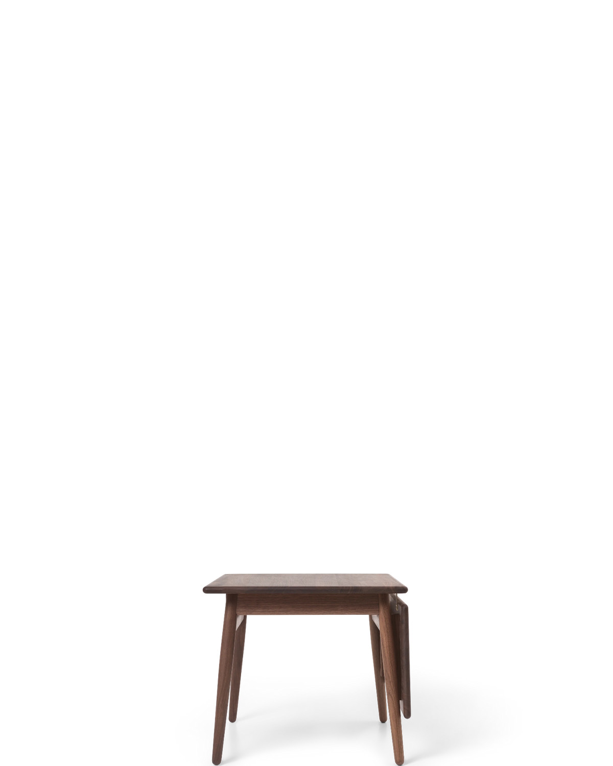 ND55 coffee table - walnut/oil