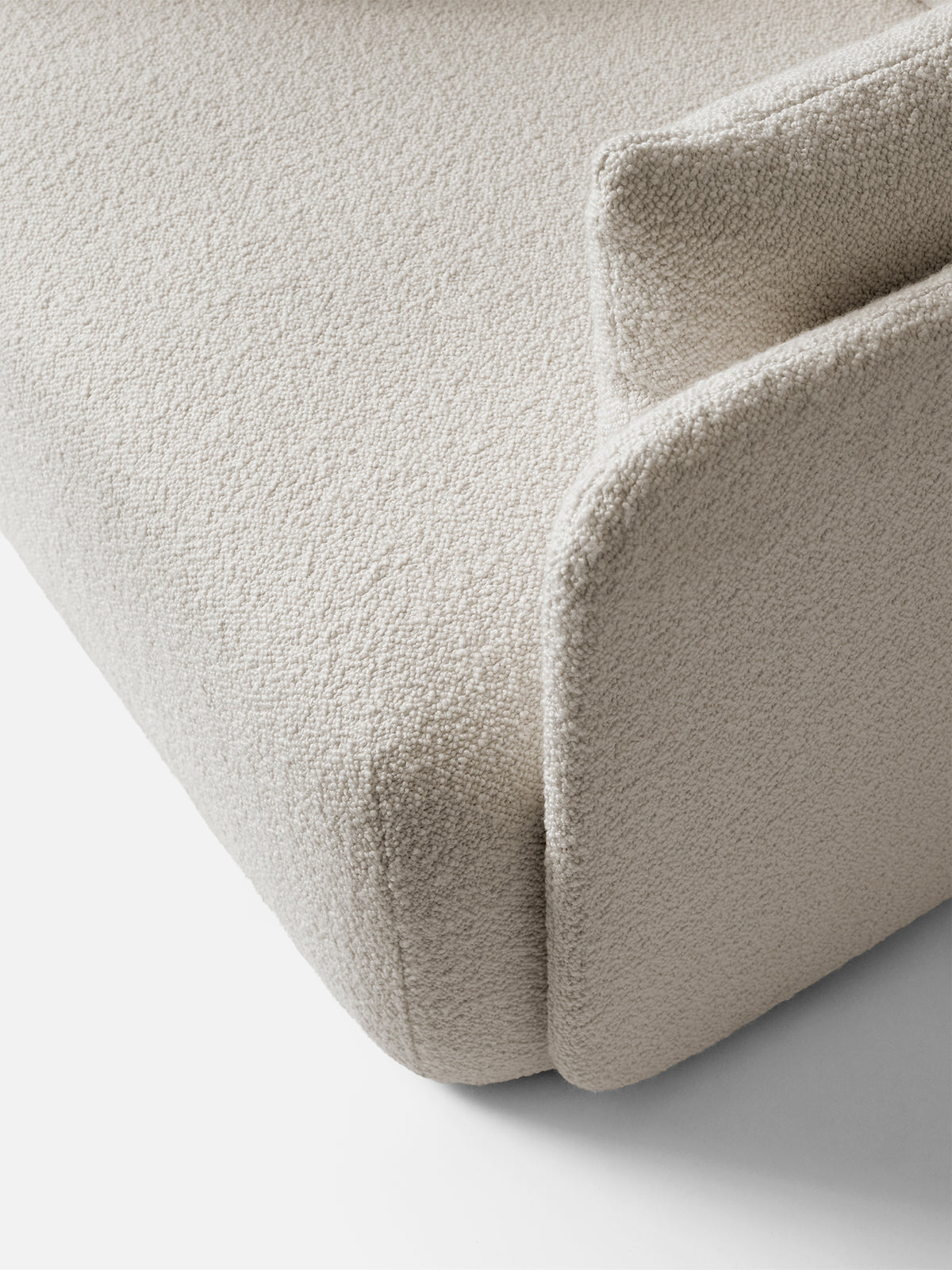Offset Sofa（Upholstered）