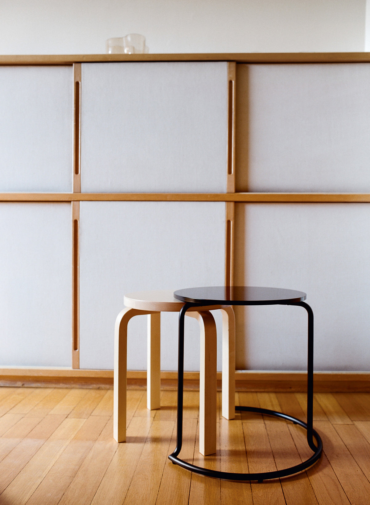 Side Table 606 - Japan Collection