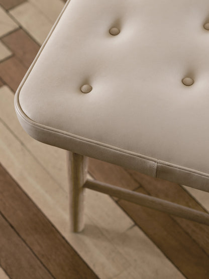VLA75 Foyer Bench - lifestyle