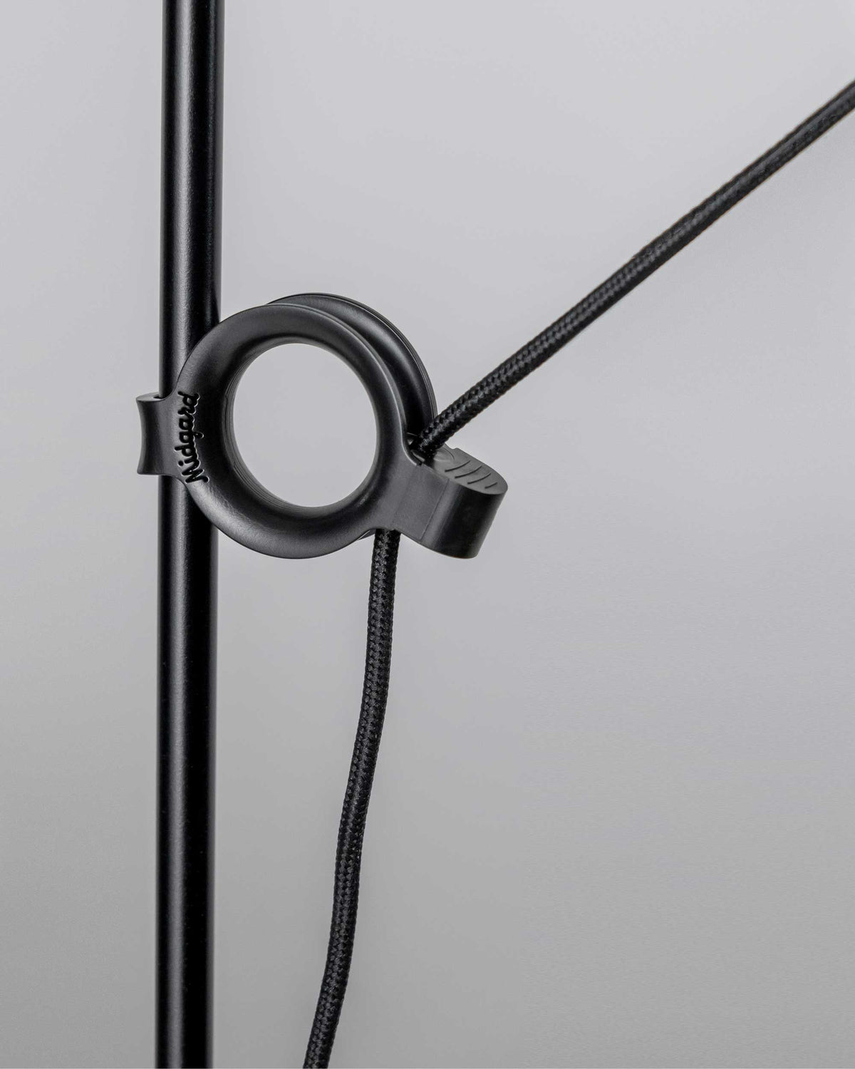AYNO Floor Lamp | Midgard