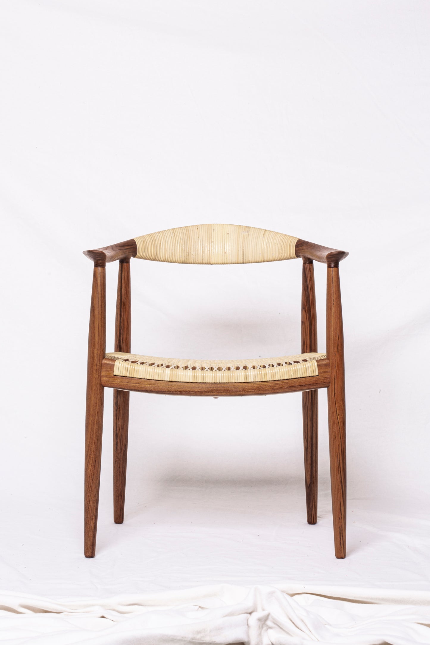 pp501 | Round Chair - Rare Edition 2026