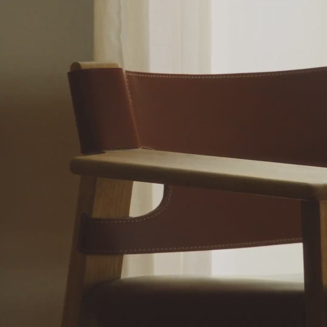 The Spanish Chair 動画
