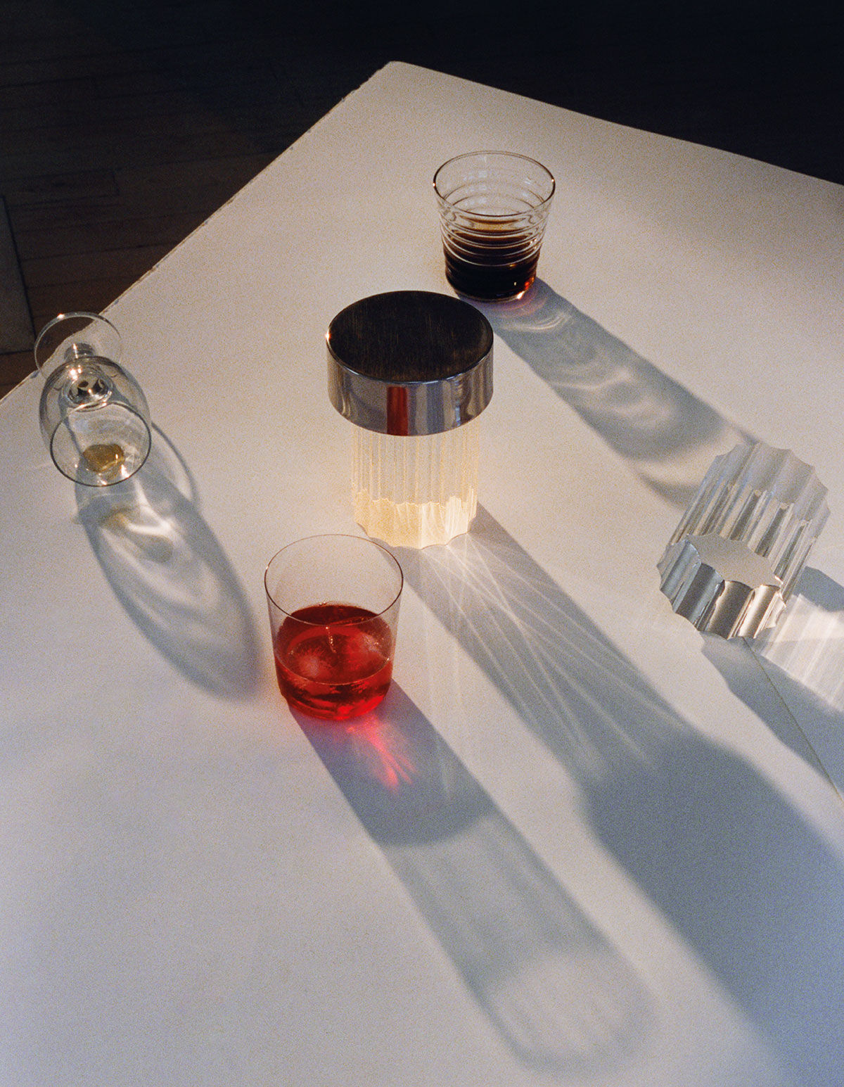 Last Order ポータブルランプ｜Michael Anastassiades / FLOS